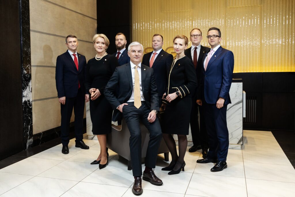 From left: Sergejs Zaicevs, Ineta Done, Jānis Solovjakovs, Roberts Idelsons, Reinis Zauers, Tatjana Drobina, Edmunds Antufjevs, Arnis Praudiņš.