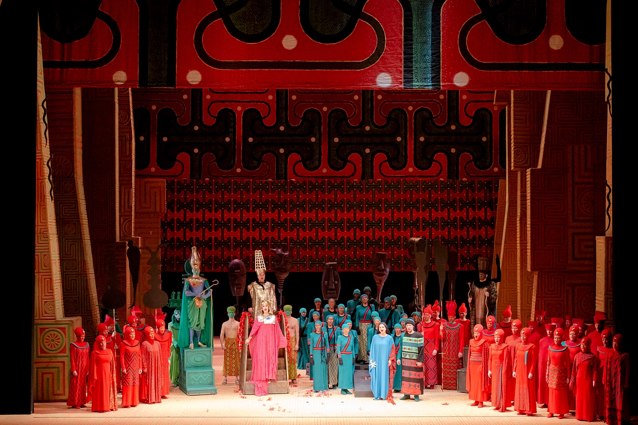 With the support of Signet Bank, the Latvian National Opera has staged ...